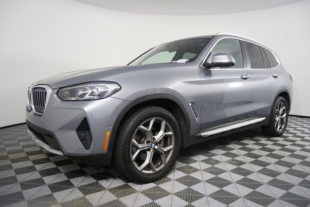 2024 BMW X3 sDrive30i 8