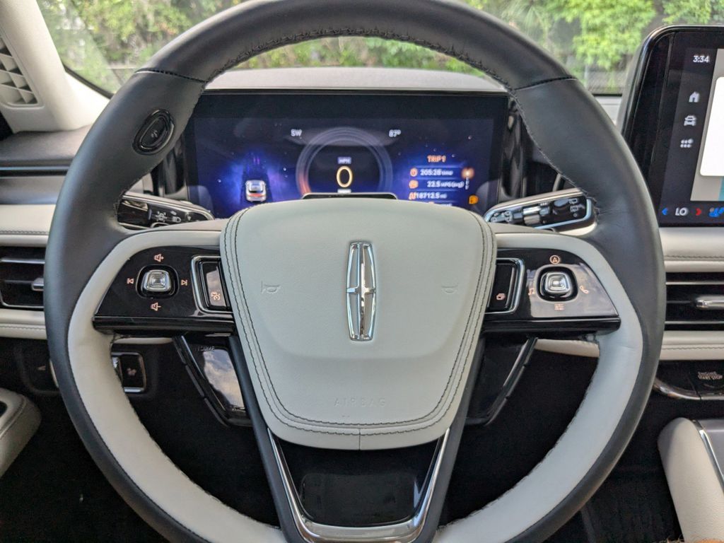 2025 Lincoln Aviator Premiere