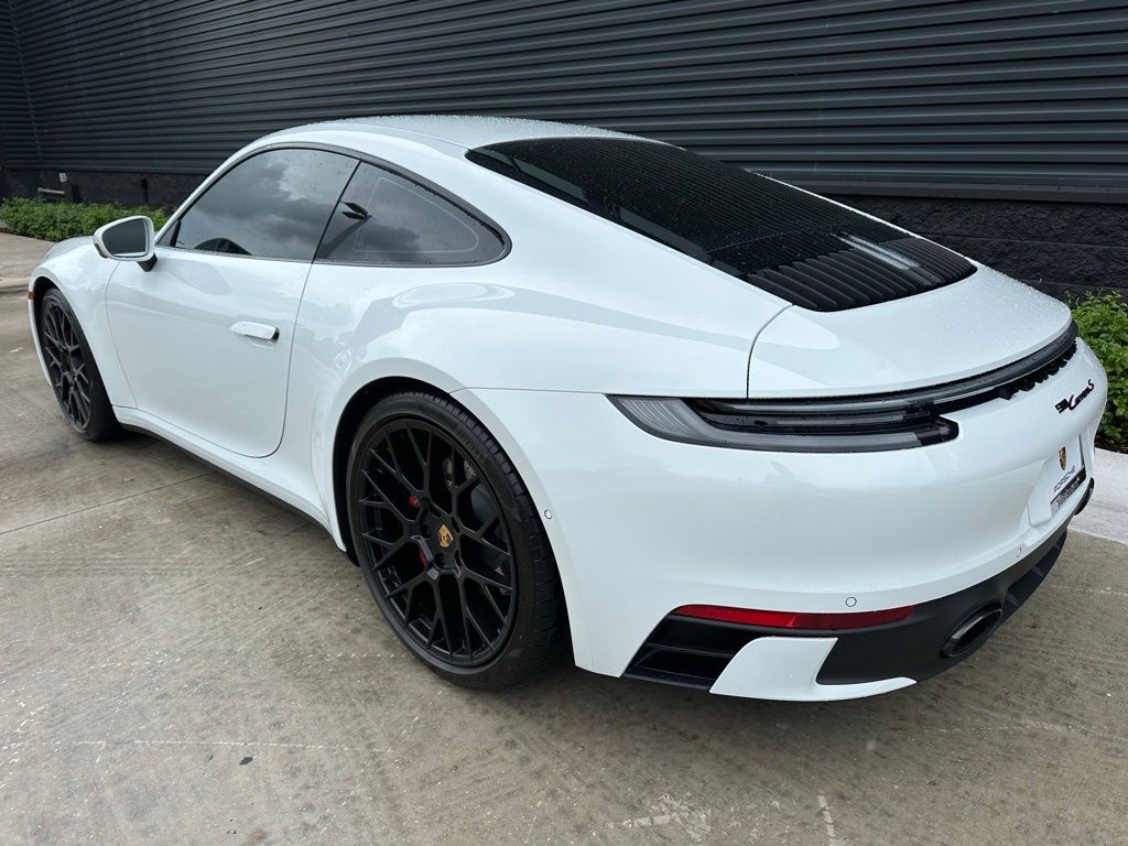 2024 Porsche 911 Carrera S 4