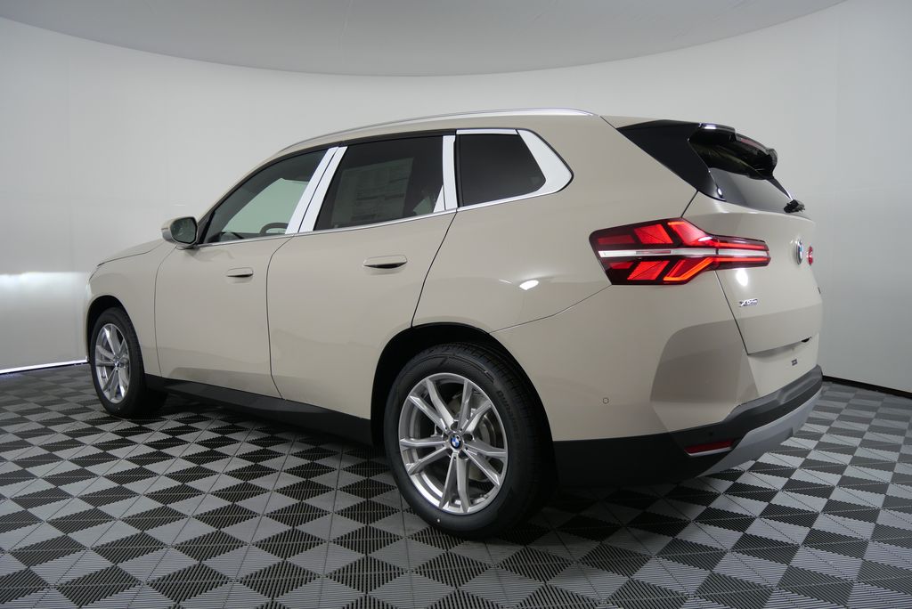 Thumbnail: 2025 BMW X3 - 5
