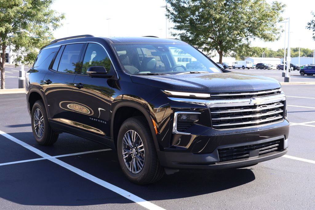 Thumbnail: 2026 Chevrolet Traverse - 10