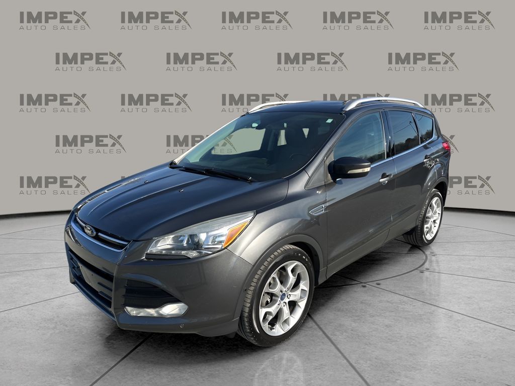 2016 Ford Escape Titanium's photo
