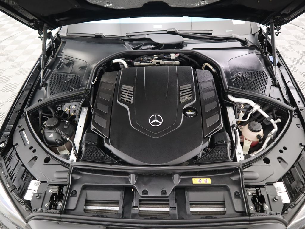 Thumbnail: 2024 Mercedes-Benz S-Class - 30