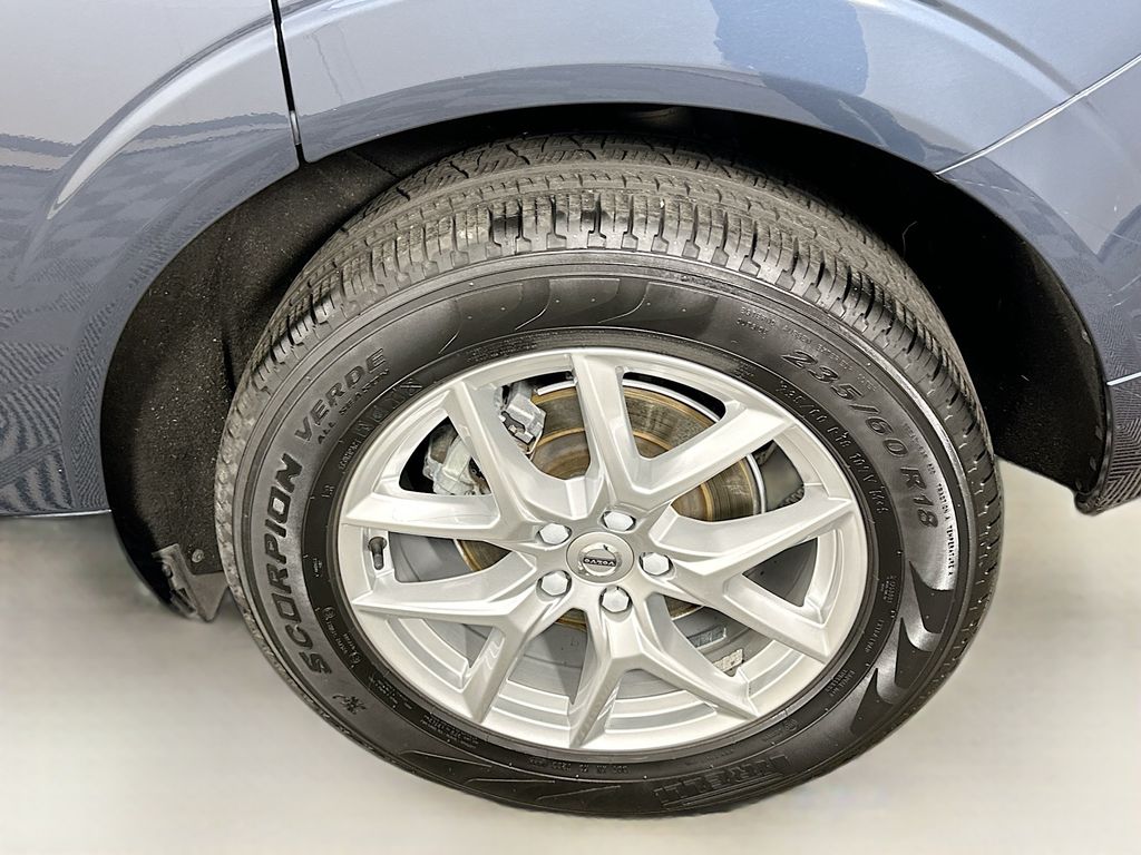 Thumbnail: 2021 Volvo XC60 - 31