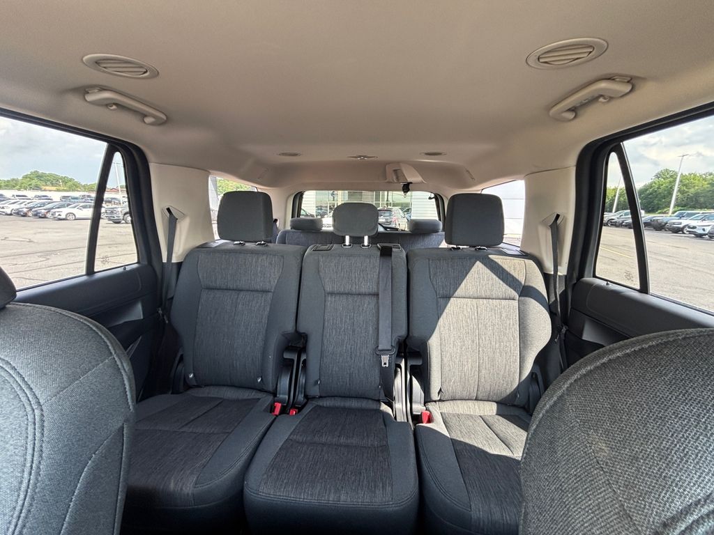 2022 Ford Expedition XLT Green at Grove City Ford