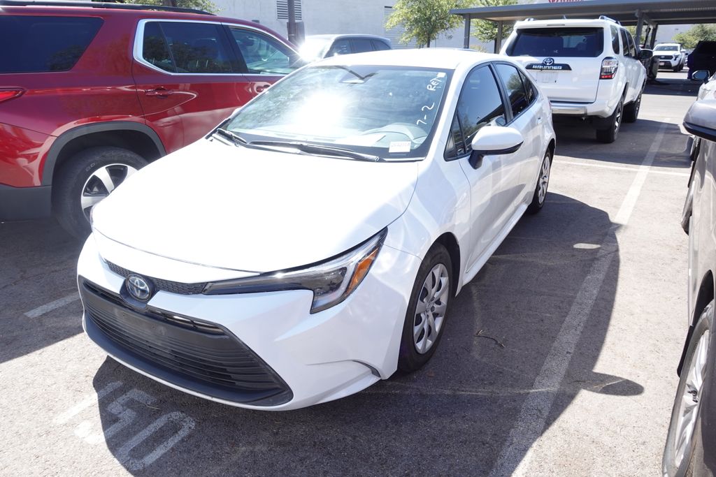 2023 Toyota Corolla LE Hybrid CVT's photo