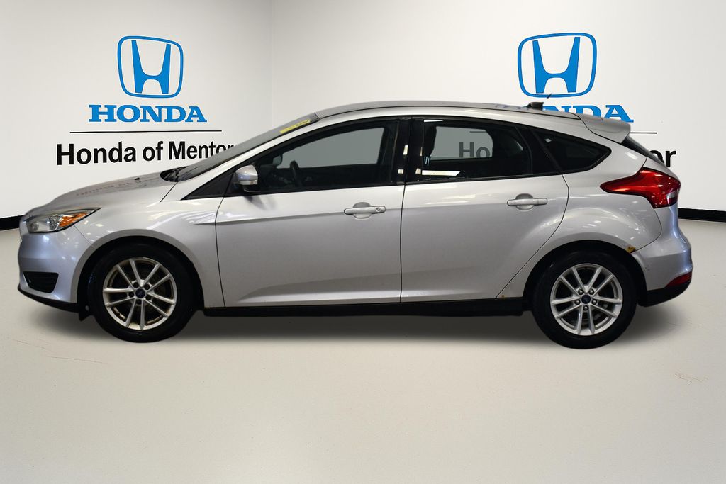 Thumbnail: 2015 Ford Focus - 4