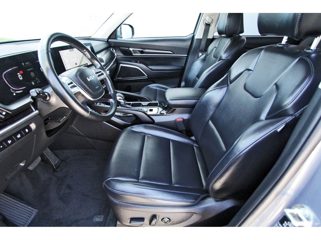 2025 Kia Telluride S - 5