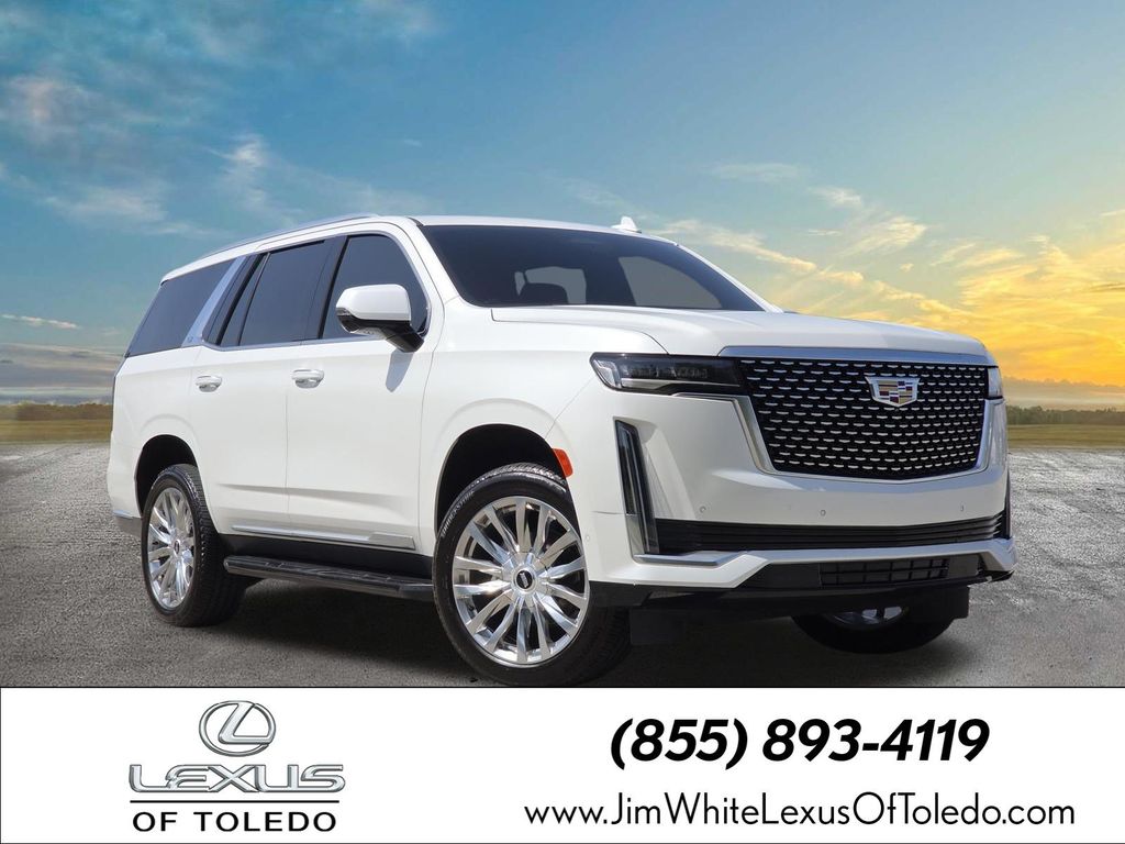  2022 Cadillac Escalade Premium Luxury 4WD   