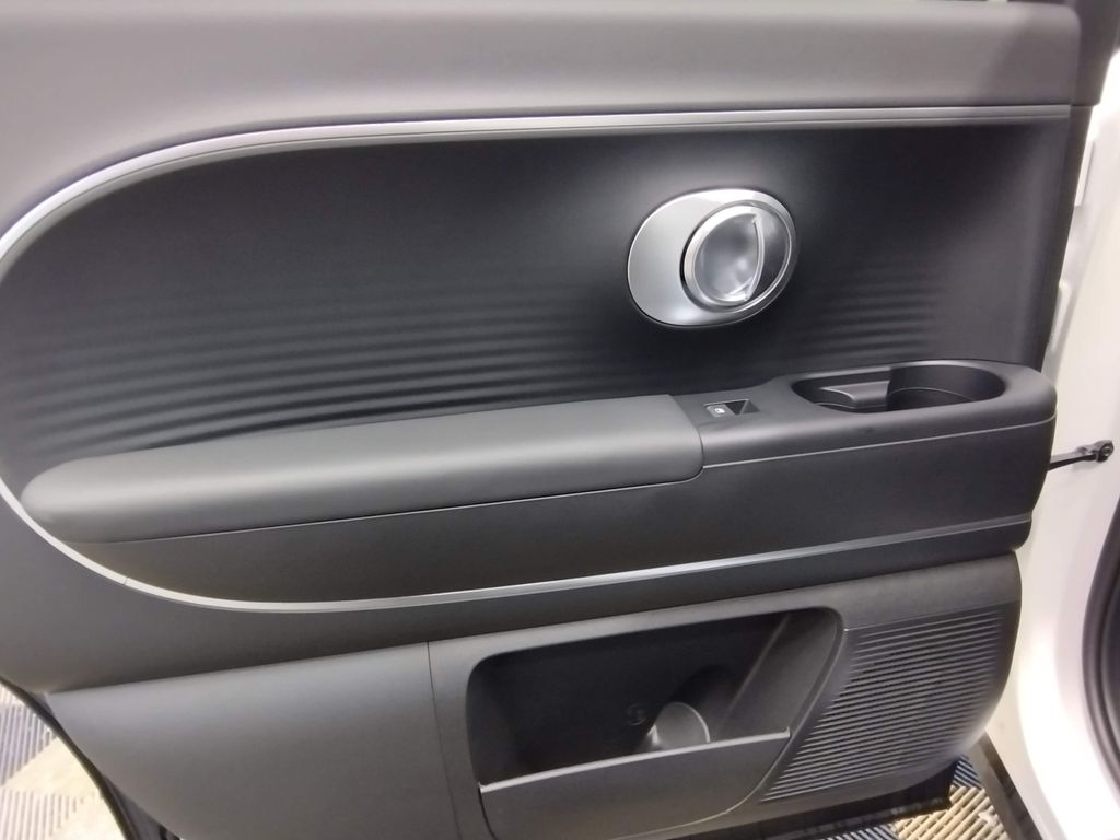 2026 Hyundai IONIQ 9 S