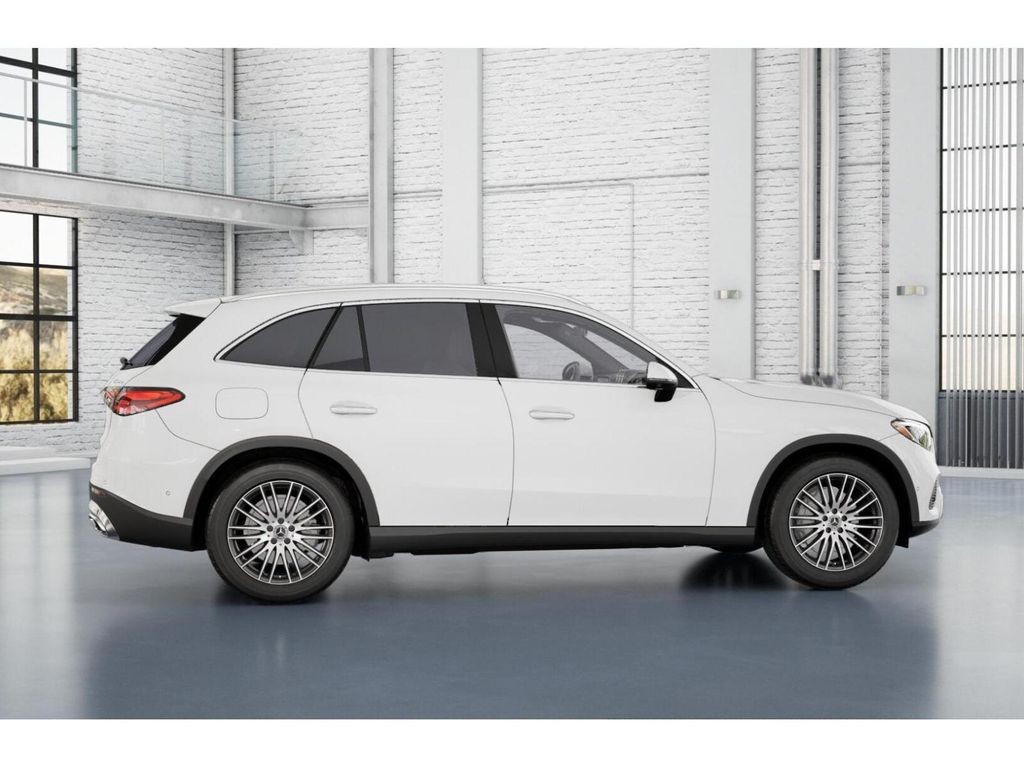 Thumbnail: 2027 Mercedes-Benz GLC - 17
