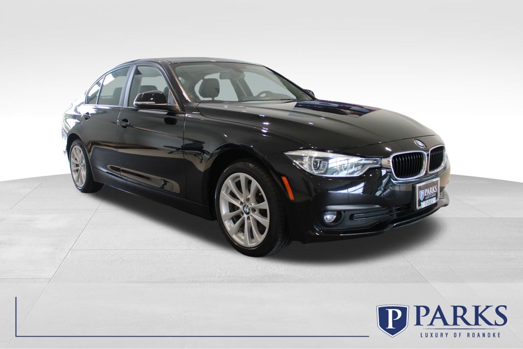 2018 BMW 3 Series 320i xDrive Sedan AWD
