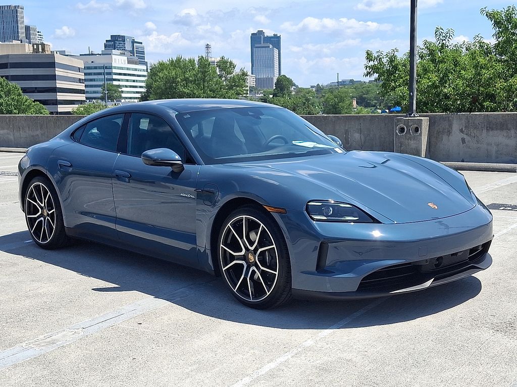 Thumbnail: 2025 Porsche Taycan - 7