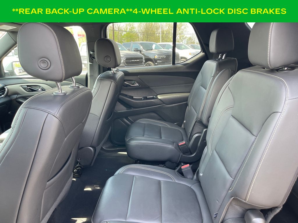 used 2023 Chevrolet Traverse car, priced at $28,000