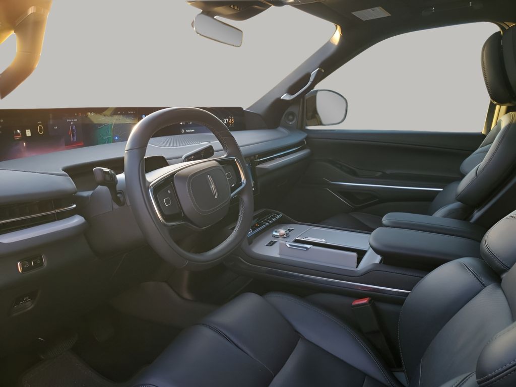 Used Car 2025 Lincoln Navigator L  Reserve For Sale Under $100,000 In Austin, Texas