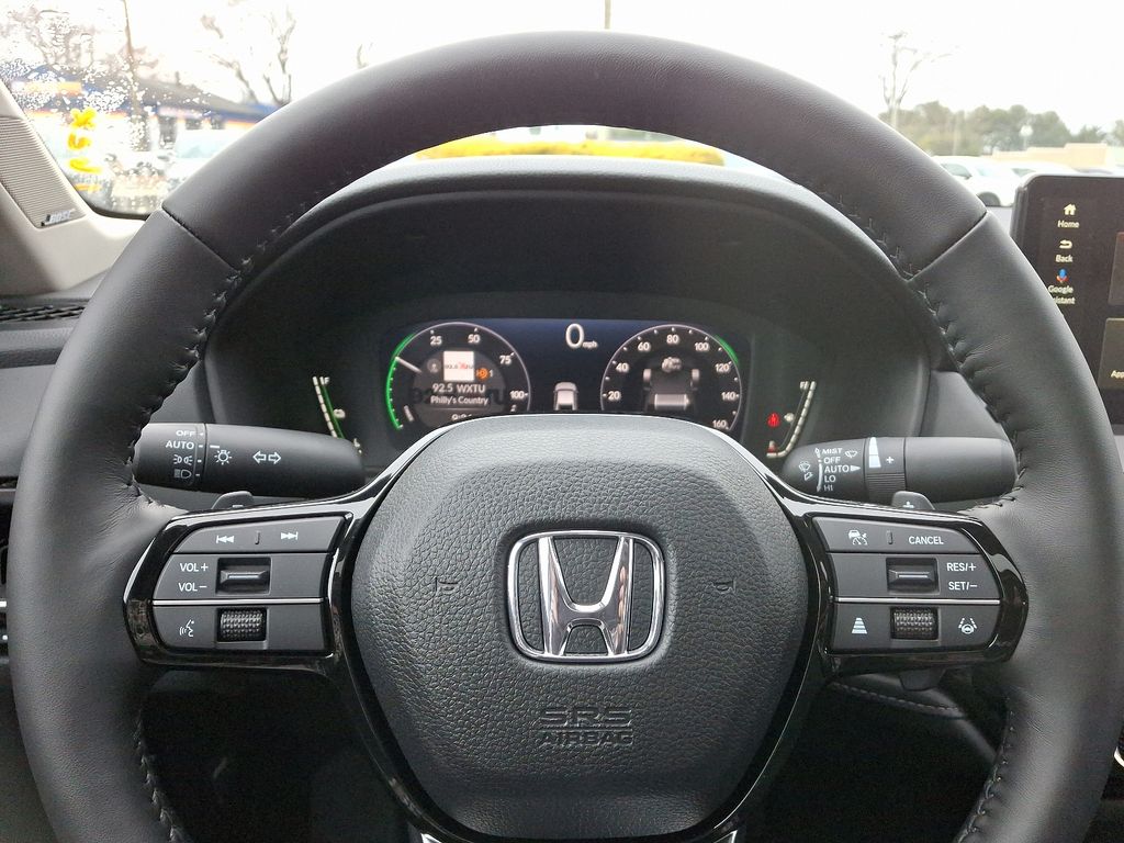 2025 Honda Accord Touring 9