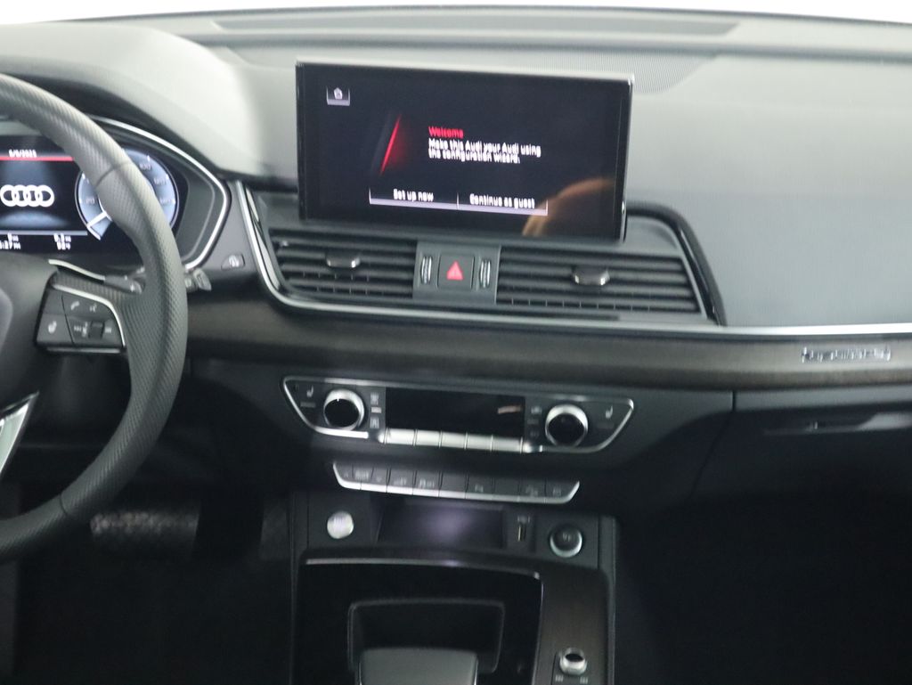 2025 Audi Q5  15