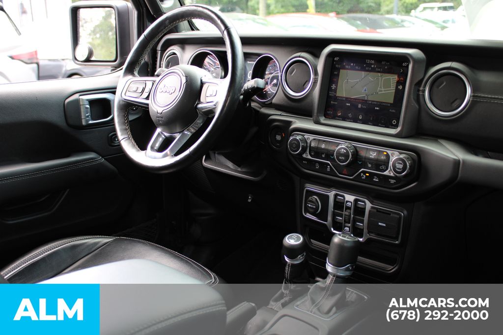 Used 2021 Gray Jeep Unlimited Sahara image 25