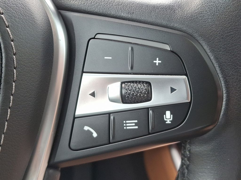 2023 BMW X5 xDrive45e 24