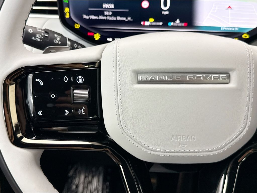 Thumbnail: 2026 Land Rover Range Rover Sport - 11