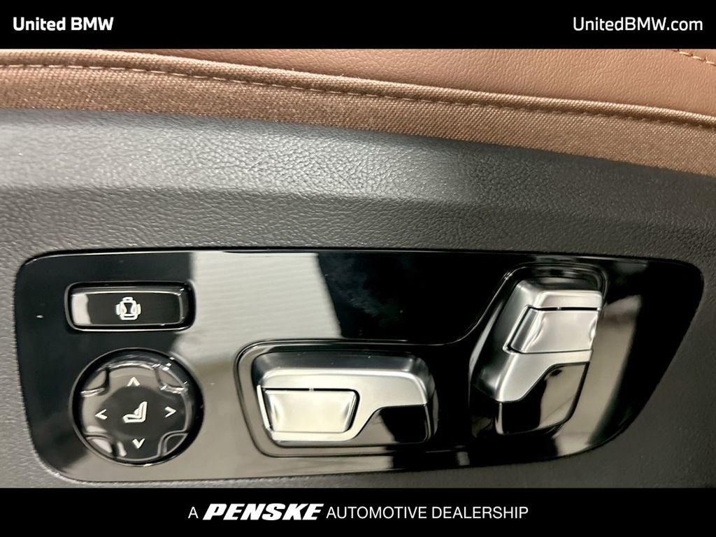 2026 BMW X5 xDrive40i 12