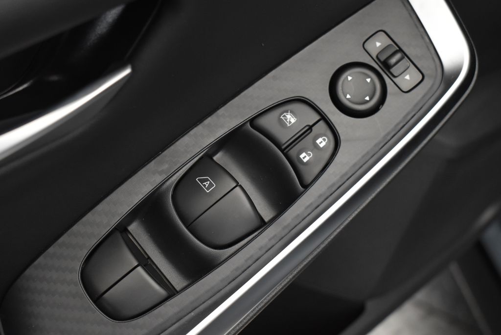 Thumbnail: 2025 Nissan Sentra - 13