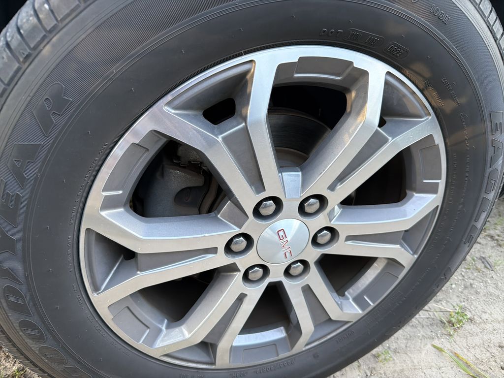used 2013 GMC Acadia car, priced at $7,991
