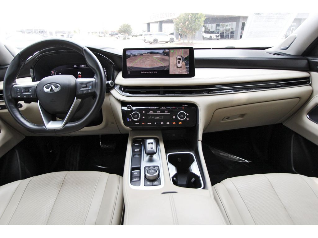 2022 INFINITI QX60 Sensory - 8