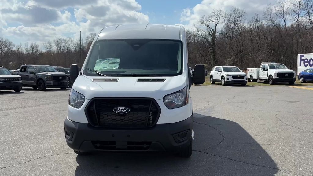 New 2026 Oxford White Ford Cargo Van image 3