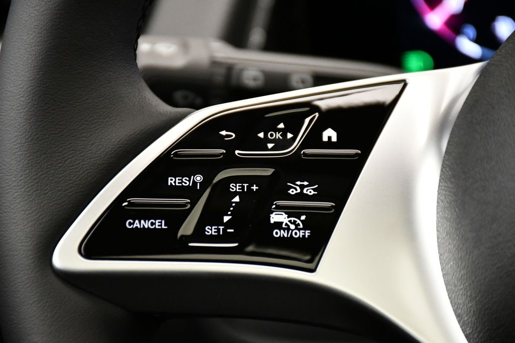 Thumbnail: 2026 Mercedes-Benz GLB - 23