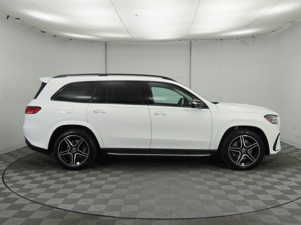 2025 Mercedes-Benz GLS 450 4MATIC 4