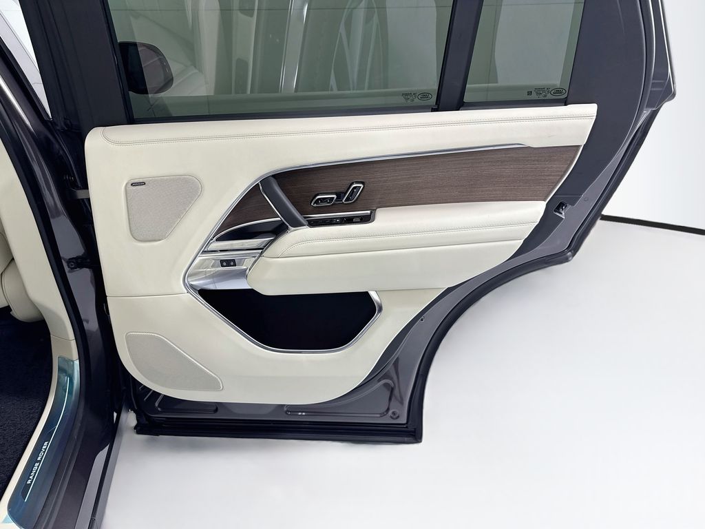Thumbnail: 2026 Land Rover Range Rover - 29