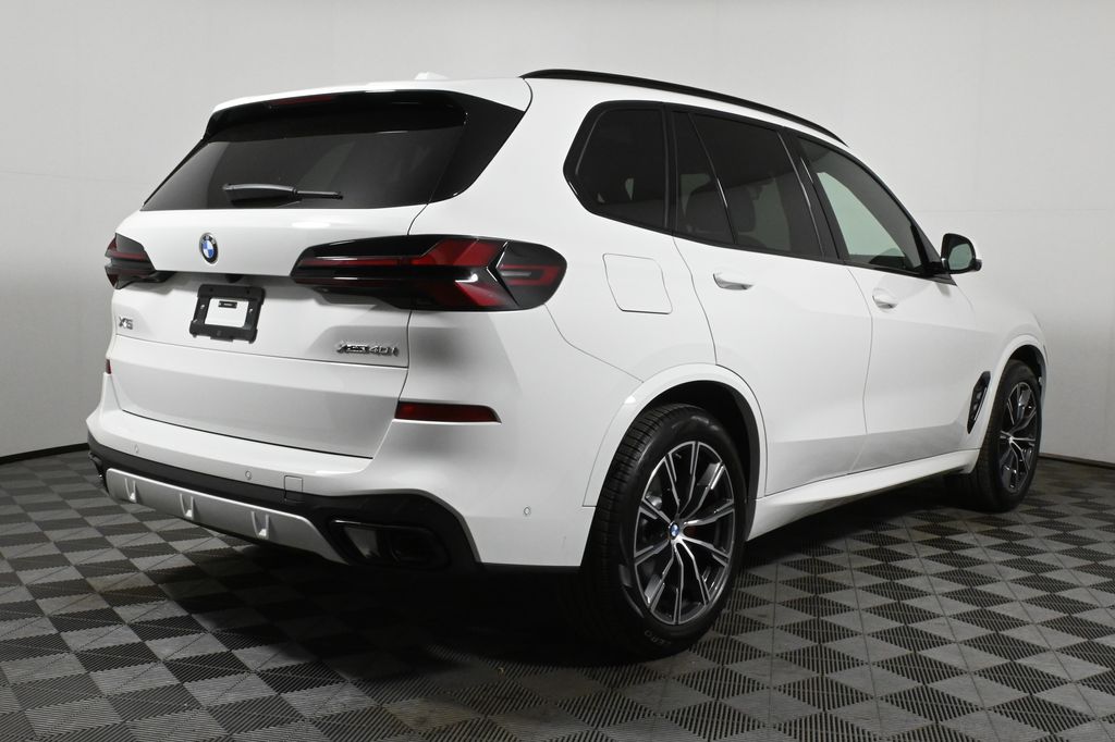 2025 BMW X5 xDrive40i 7