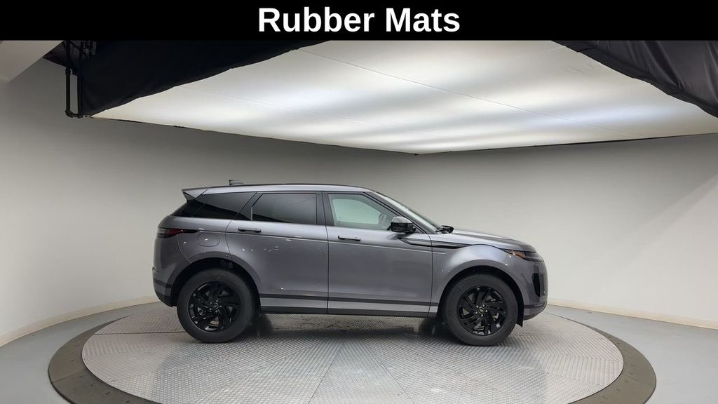 Thumbnail: 2025 Land Rover Range Rover Evoque - 10