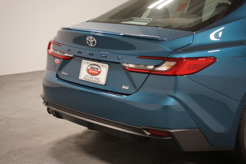 Thumbnail: 2025 Toyota Camry - 9