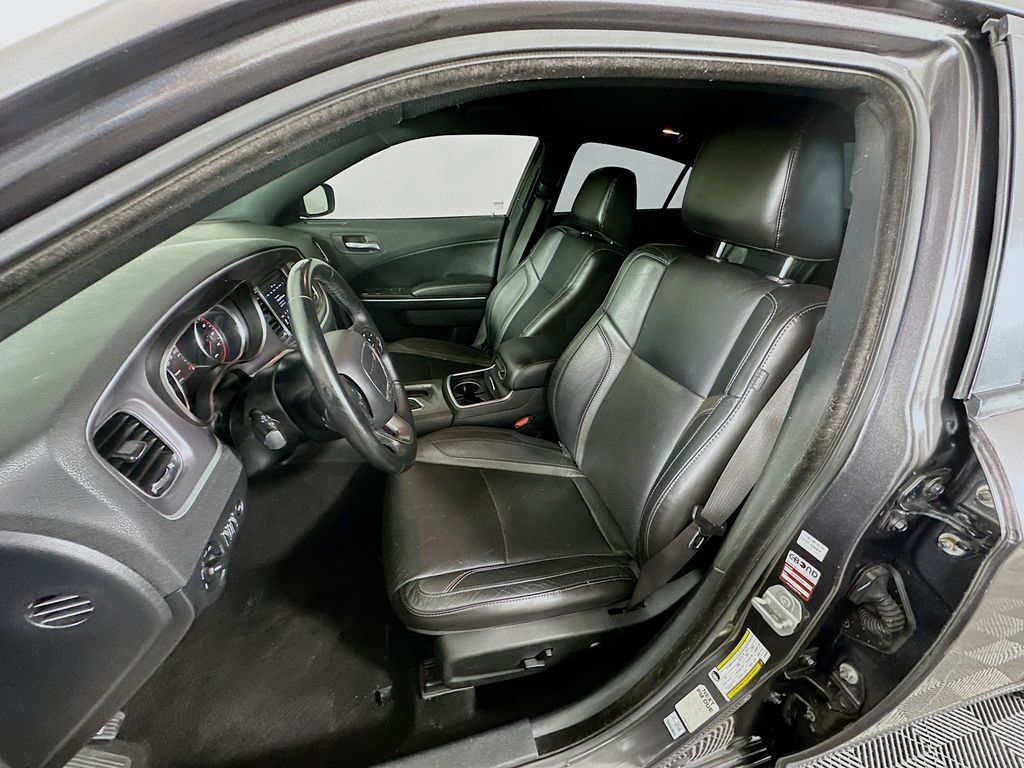 Thumbnail: 2020 Dodge Charger - 20