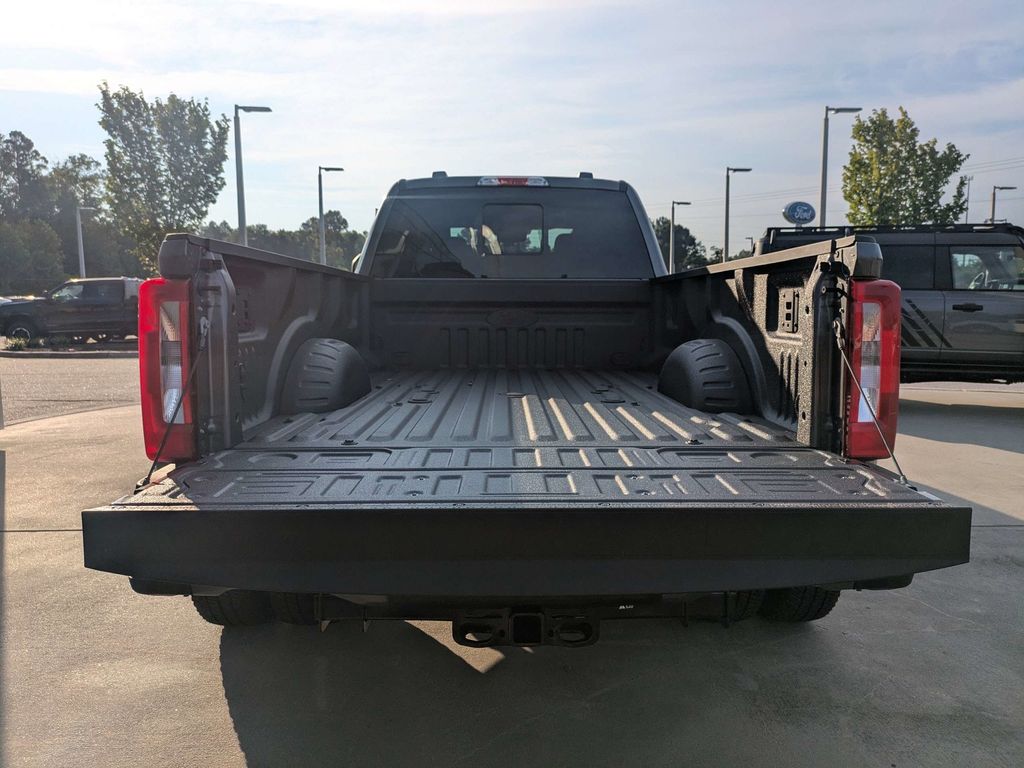 2026 Ford F-350 Super Duty XL