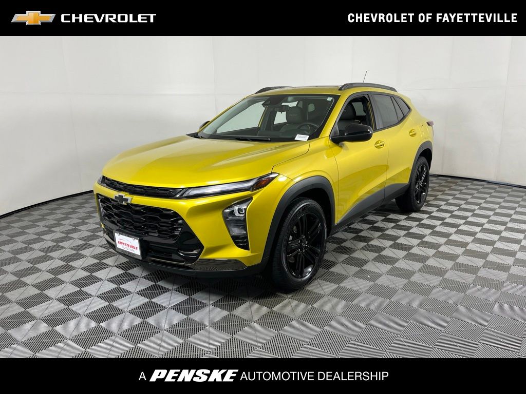 Thumbnail: 2024 Chevrolet Trax - 1