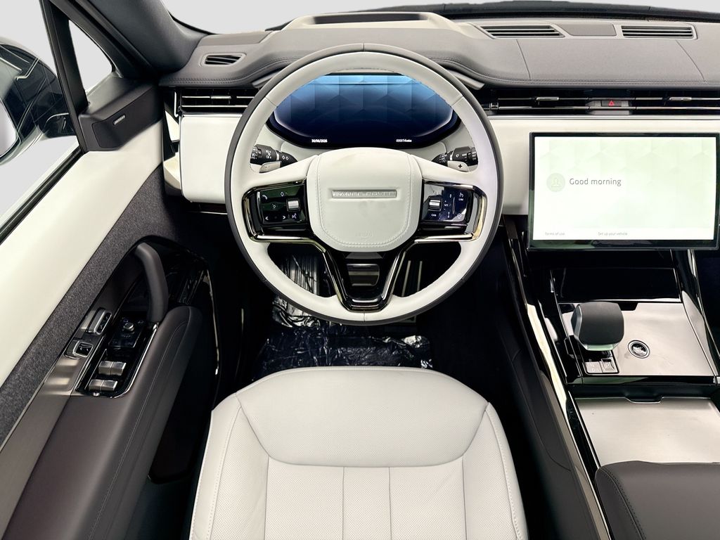 Thumbnail: 2026 Land Rover Range Rover Sport - 10