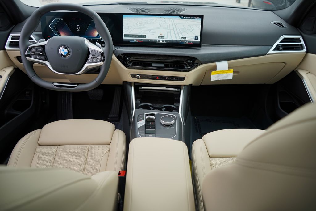 Thumbnail: 2026 BMW 3 Series - 13