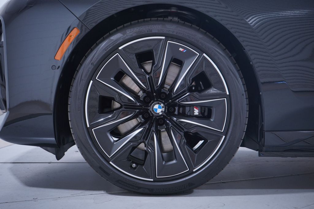 Thumbnail: 2026 BMW i7 - 2