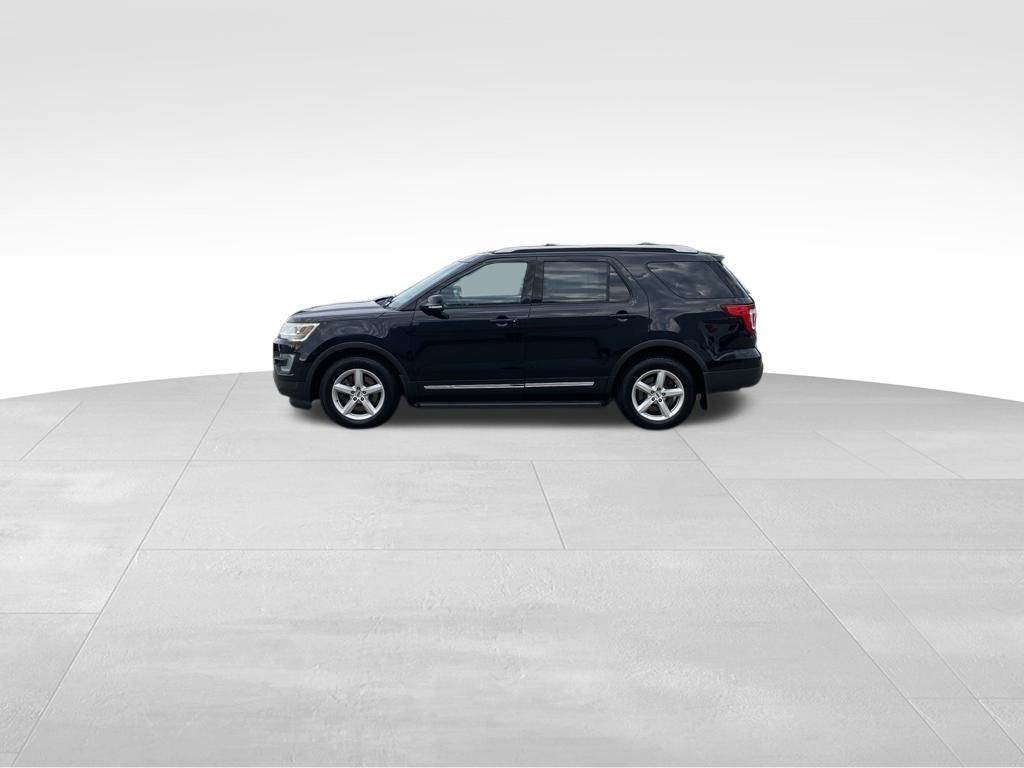 2017 Ford Explorer XLT Black at Subaru and VW of Moon Township