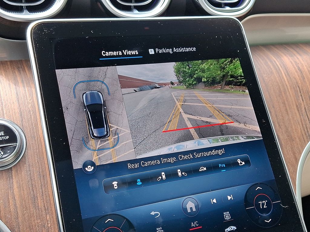 2023 Mercedes-Benz GLC 300 18