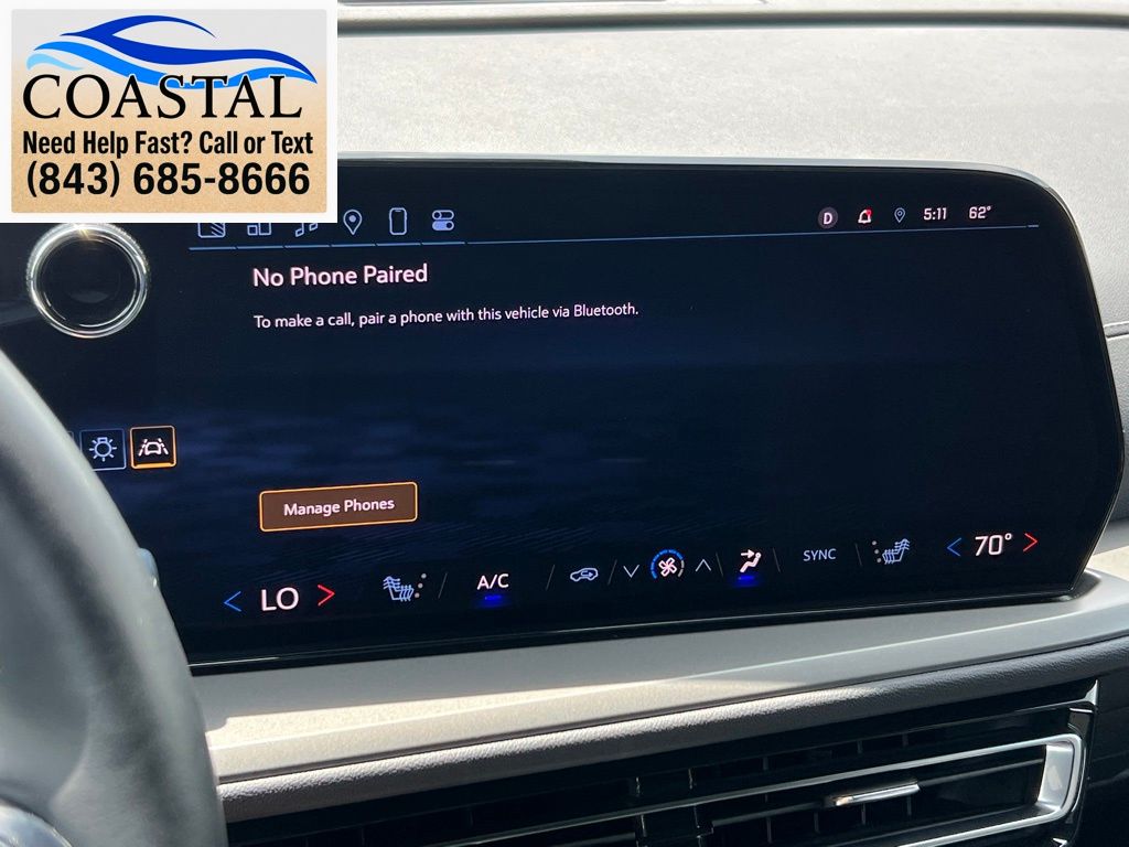 2025 Chevrolet Traverse LT White at Bob Mills Chevrolet