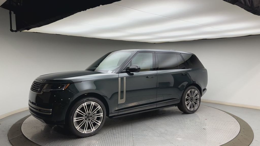 Thumbnail: 2026 Land Rover Range Rover - 6