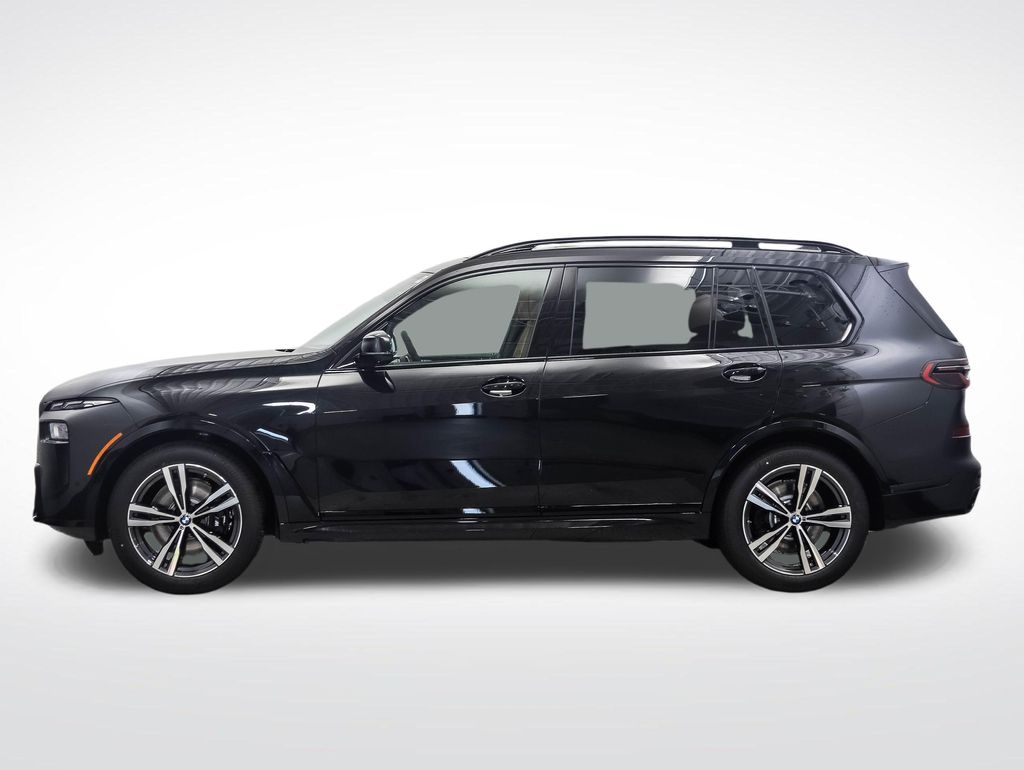 Thumbnail: 2027 BMW X7 - 2