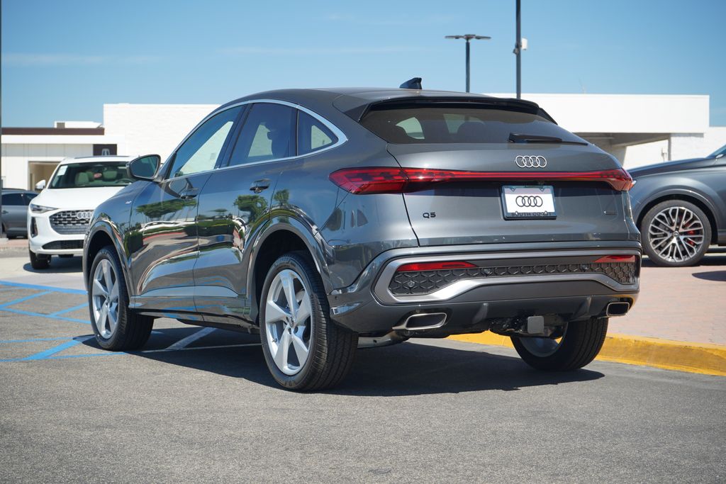 Thumbnail: 2025 Audi Q5 - 3