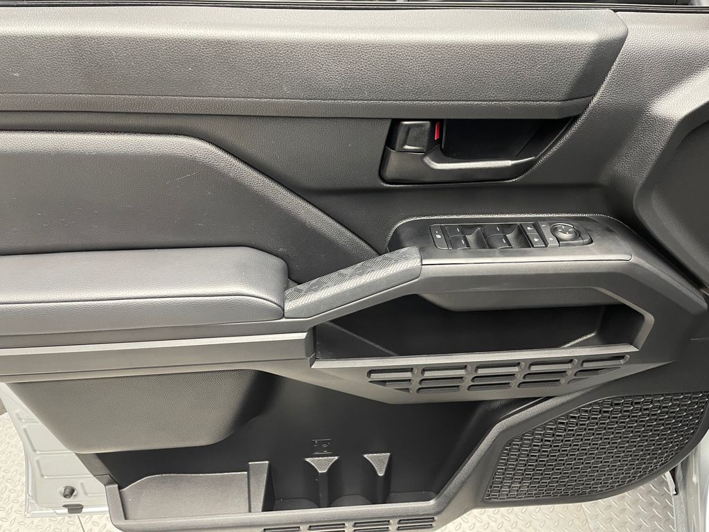 Thumbnail: 2025 Toyota Tacoma - 9