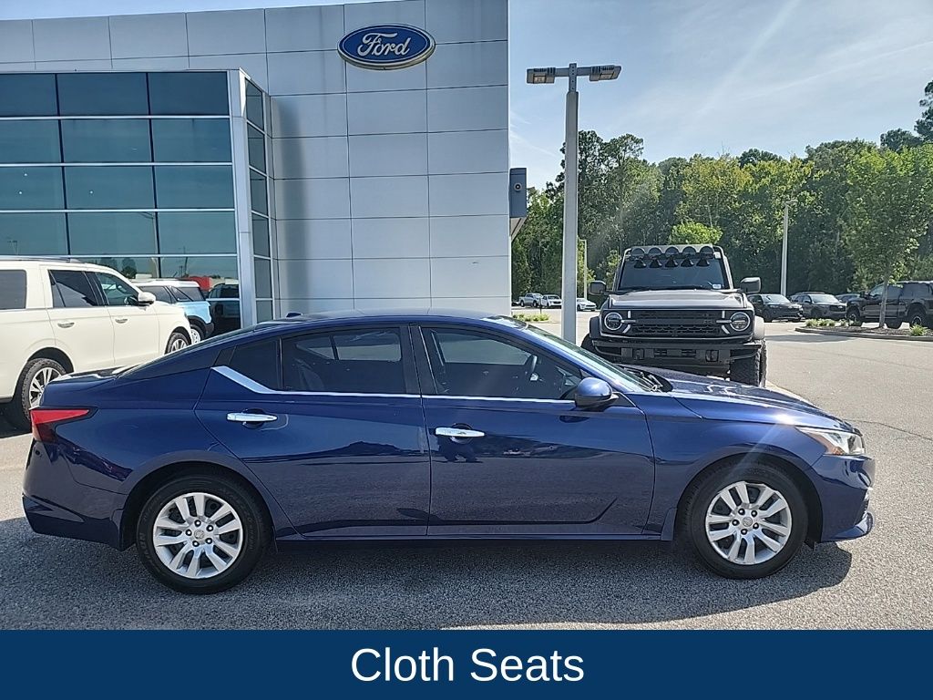 Certified 2019 Nissan Altima S with VIN 1N4BL4BV5KC187324 for sale in Hinesville, GA