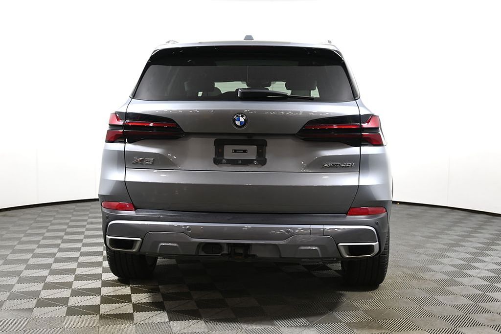 Thumbnail: 2024 BMW X5 - 6